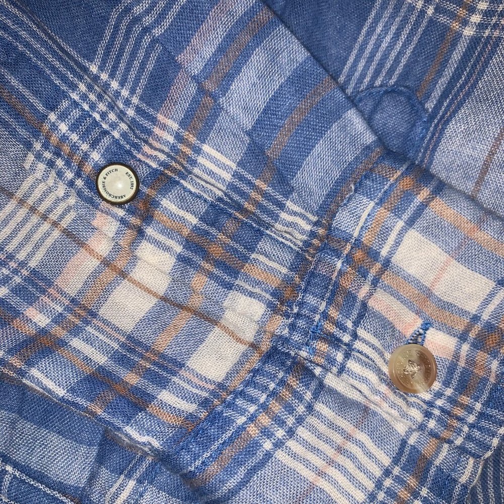 Button Up Shirt - Picture 4 of 5